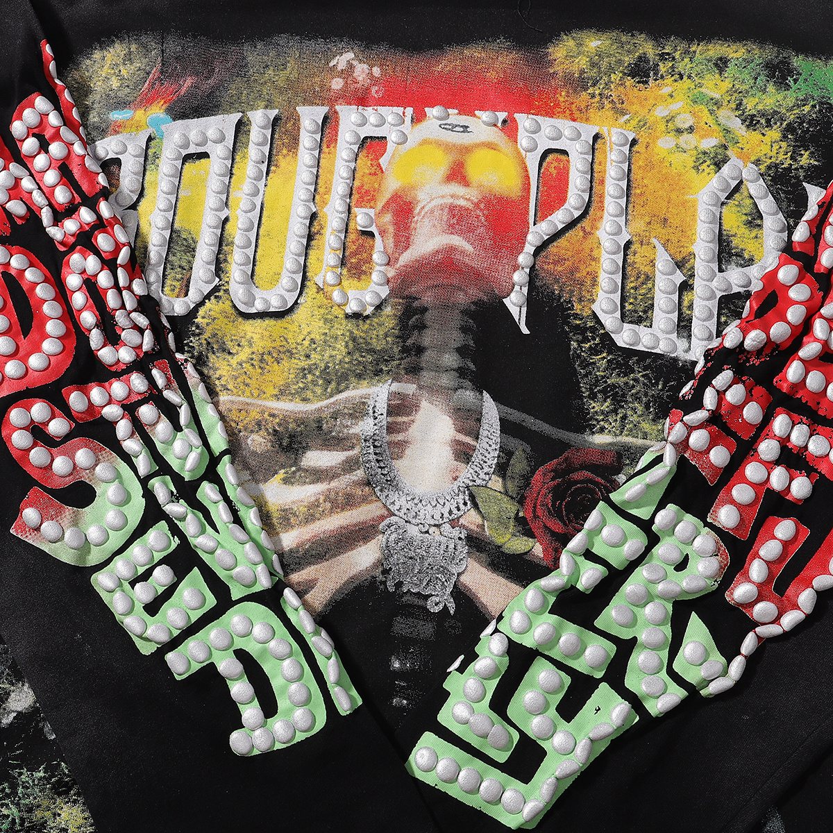 Rough Play Skull & Roses Long-Sleeve T-Shirt — detail